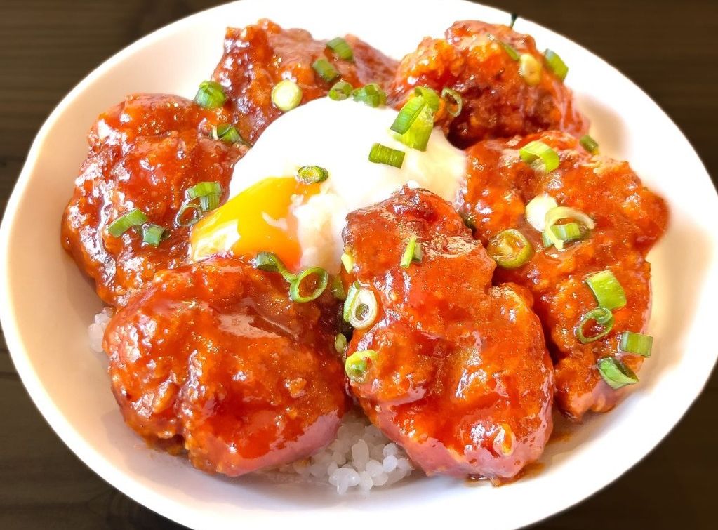 とろ玉ヤンニョムチキンライス