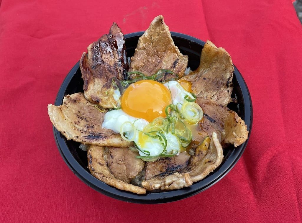 豚ステーキ蒲焼き丼