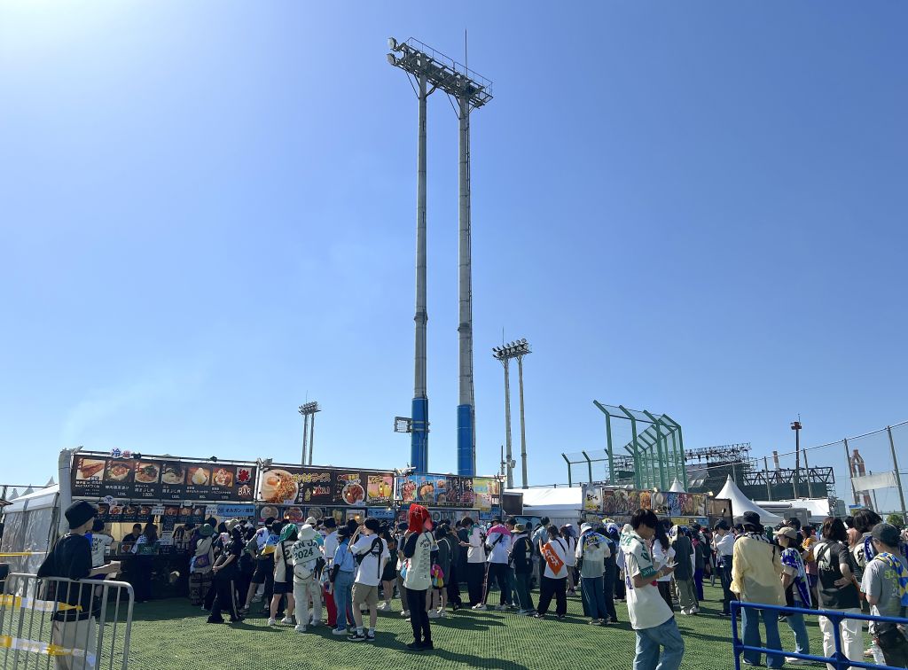 詰まってます！ なフェス飯は期して待つべし!!  JAPAN JAMで1日1000個売れる○○をリポート