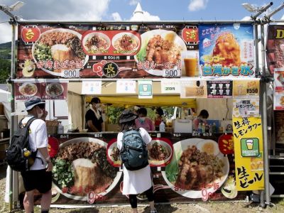 フジロック／伝説の第１回目から出店している「長城菜館」