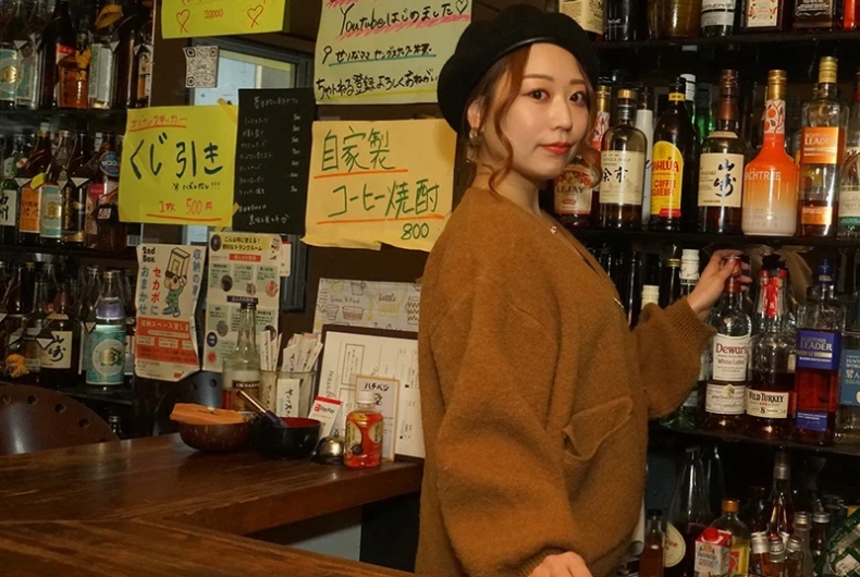 ヤングスナック-芹奈-