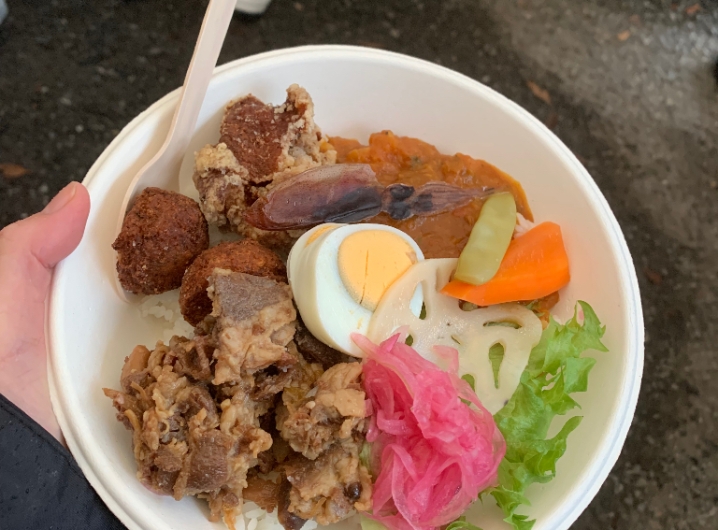 おべんとうカフェ　にじのこや