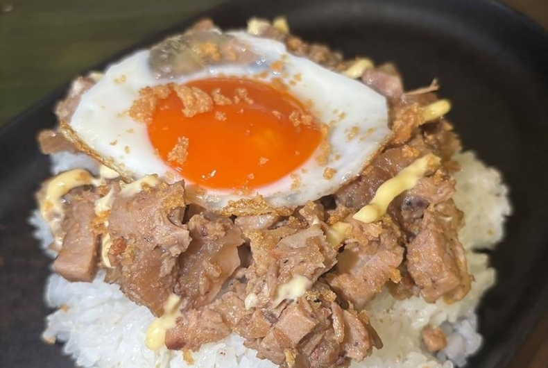 PINOY　KITCHEN