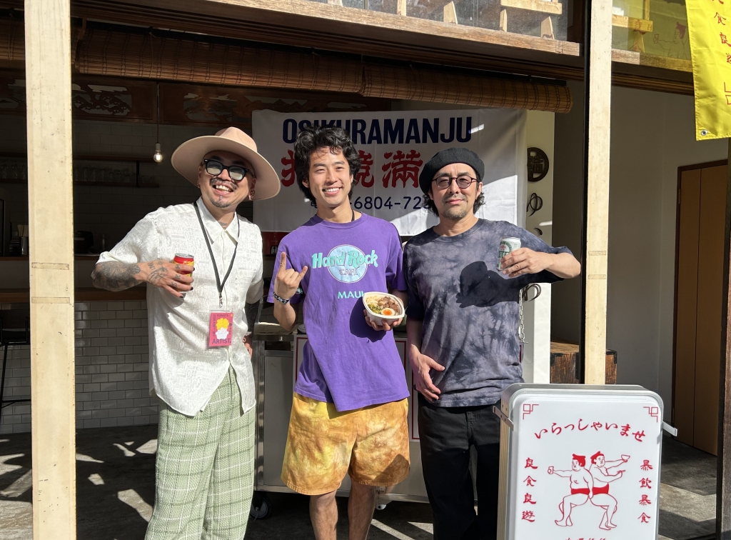 HIMIZ（ヒミツ）の3人が結いのおとのライブ後に選んだのは押競満寿のルーロー飯。