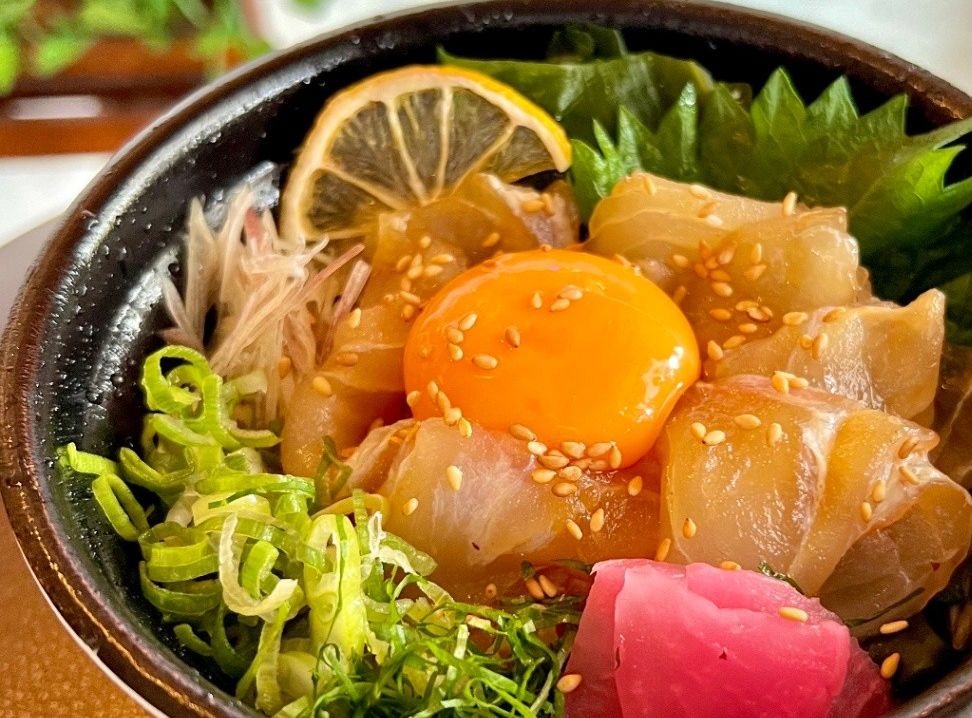 海鮮丼