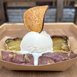 焼き芋クリームチーズアイス