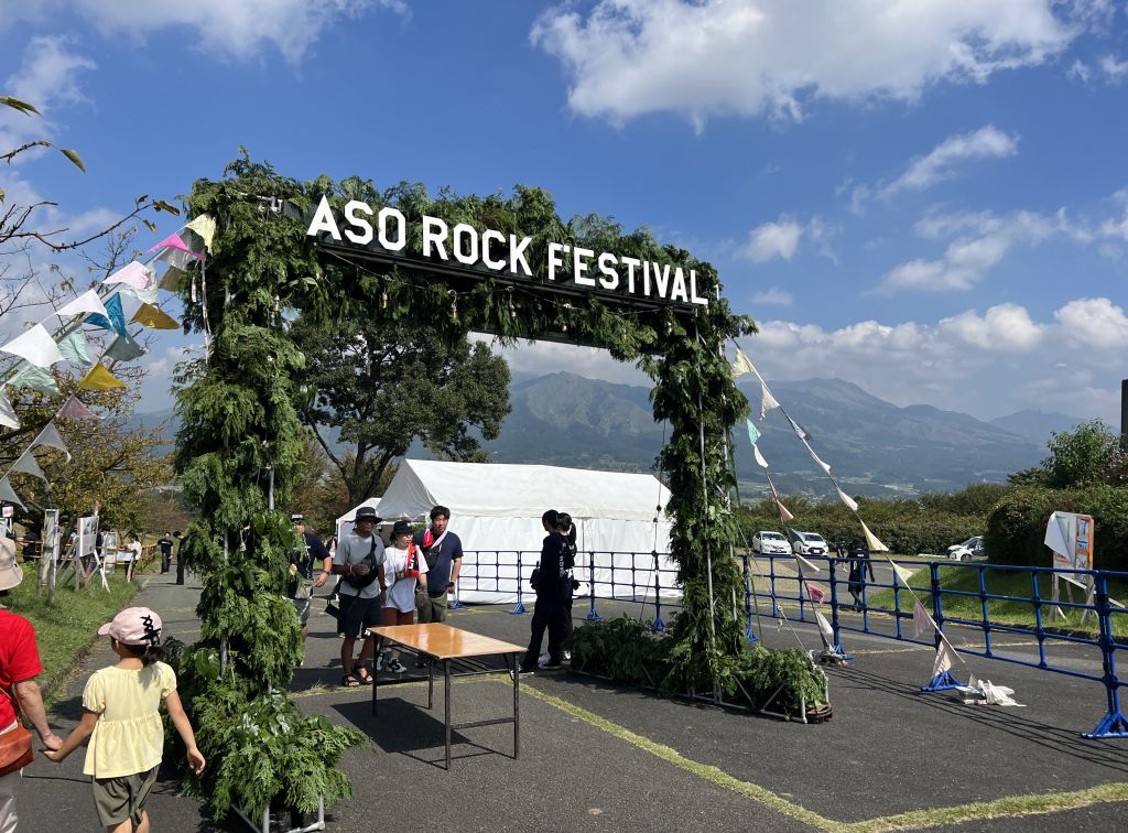 地元出店のオンパレード！ 阿蘇ロックフェスで迷うフェス飯のあれこれ