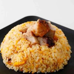 ゴロゴロチャーシュー炒飯