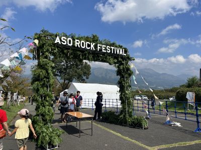 地元出店のオンパレード！ 阿蘇ロックフェスで迷うフェス飯のあれこれ