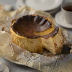 バスクチーズケーキ