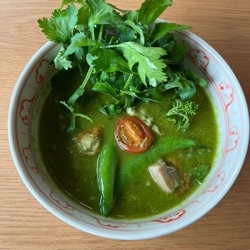 野菜たっぷりグリーンカレー