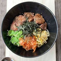 厚切り豚タン塩ビビンバ