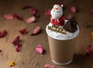 チョコの木のお家とサンタさんのココア