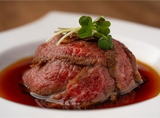 牛タンローストビーフ燻製ポテサラ付