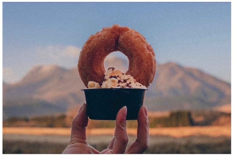 旅するパエリア&SEE MEE DOUGHNUTS