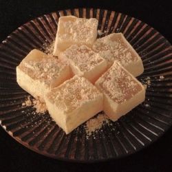 わらび餅　きな粉