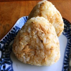 鶴めぐる