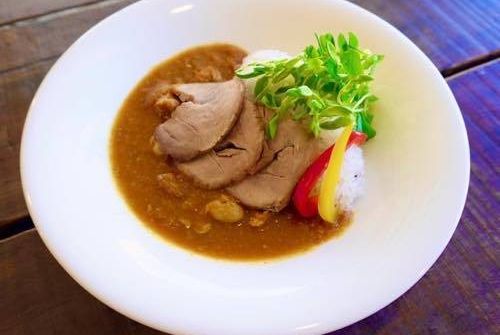 do-mo kitchen CAN-VAS×五ノ神精肉店