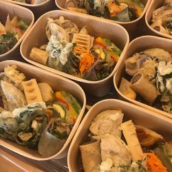 ちびっこ弁当・おとな弁当