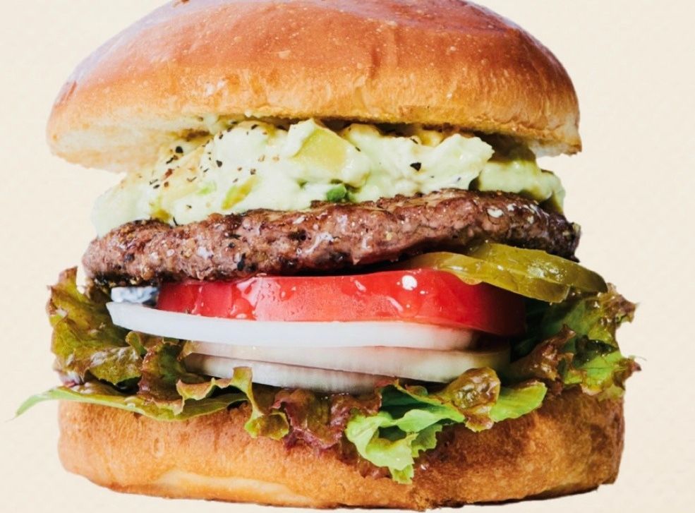 冷やしアボカドサワークリームバーガー