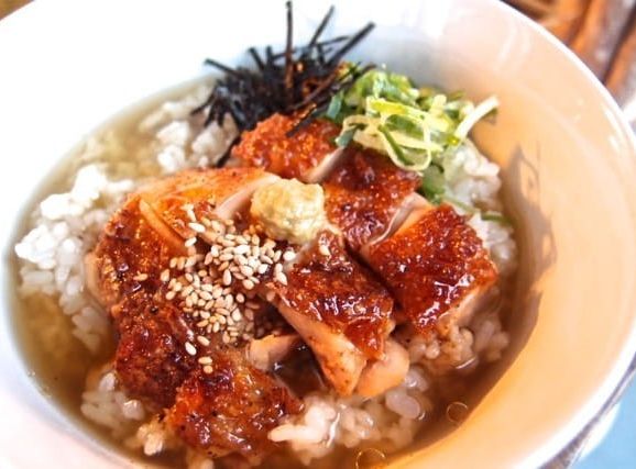 炭火焼　鶏まぶし茶漬け　冷or温