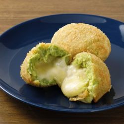 アボカドチーズコロッケ