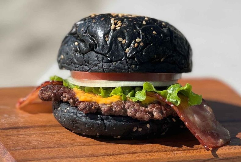 CHIBA BELIEVER  IN  BURGER