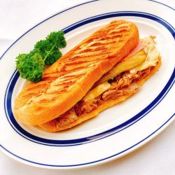 クバーノ(キューバンサンドイッチ)