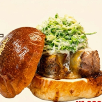 BLUE THREE  BURGER