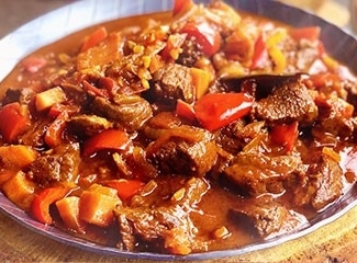 ベルリン グヤーシュ