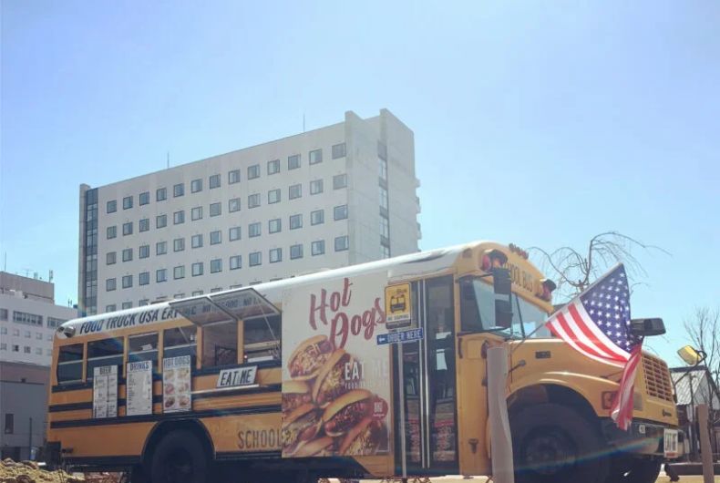 FOOD TRUCK USA EAT ME