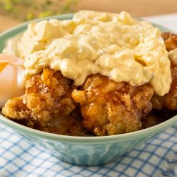南蛮タルタル温玉丼