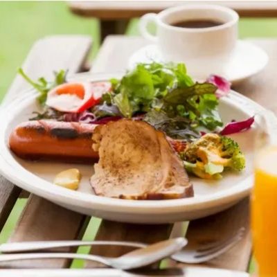 BREAKFAST SESSION