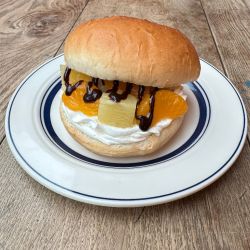 フルーツバーガー