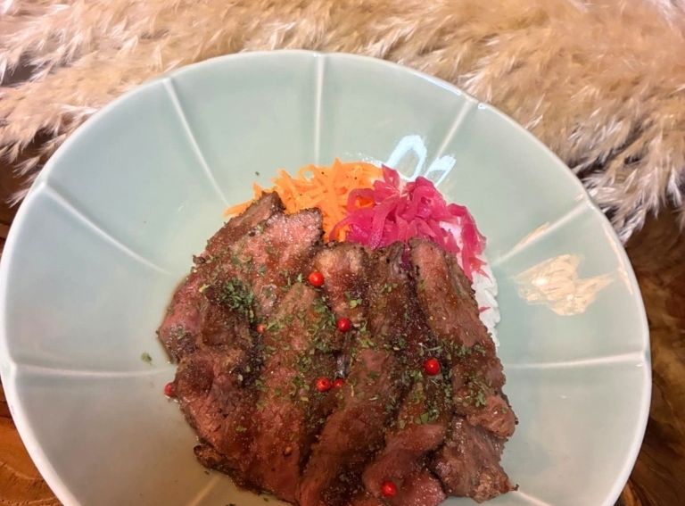 リブロースステーキ