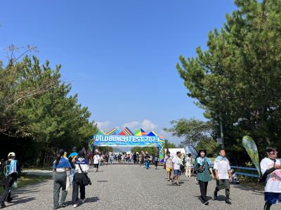 せっかく遠く山口まできたのだから、地元出店食べたいよね。ご当地縛りで食べるフェス飯